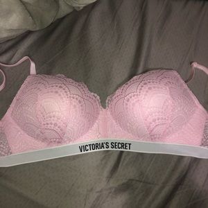 Victoria Secret Wireless Bra